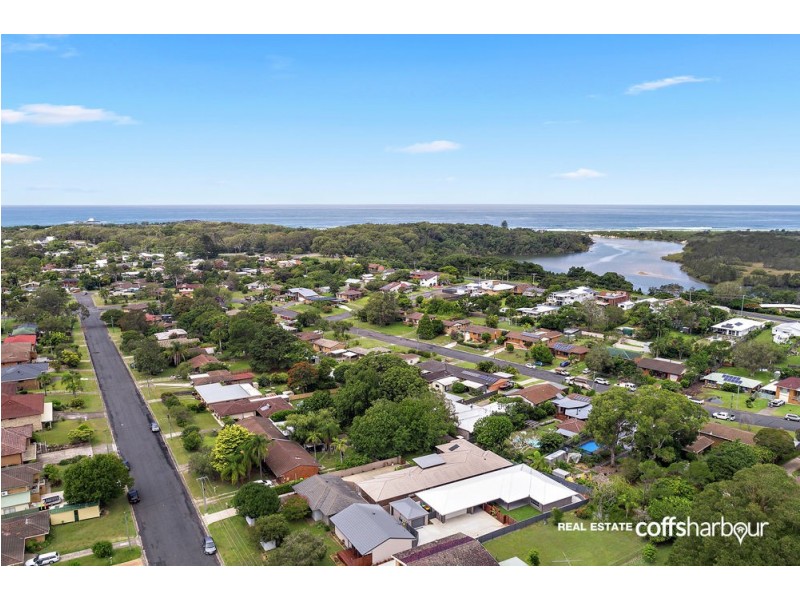 12A Gillibri Crescent, Sawtell NSW 2452