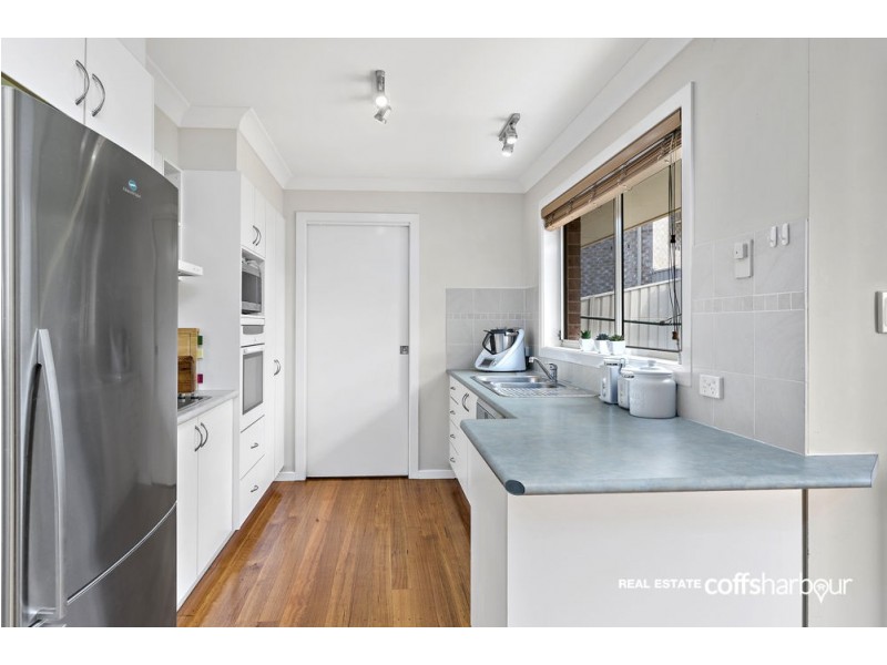 19 Kestrel Place, Boambee East NSW 2452