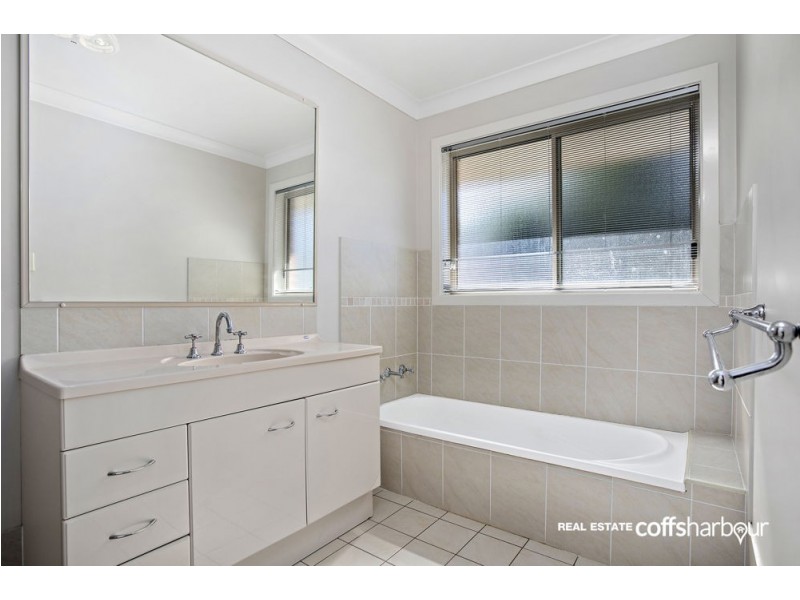 19 Kestrel Place, Boambee East NSW 2452