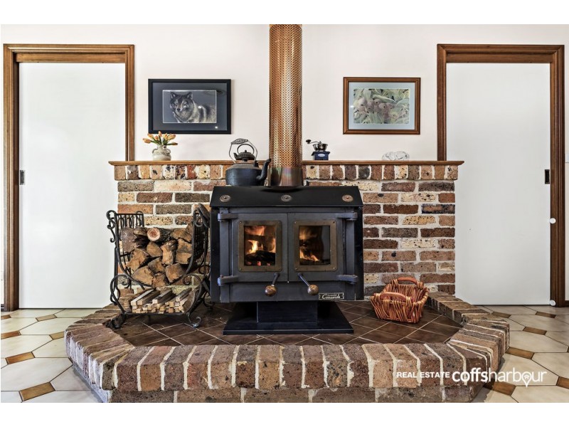 75 Faviell Drive, Bonville NSW 2441