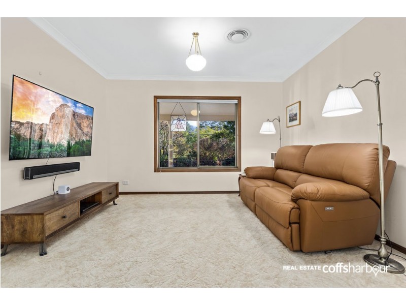 75 Faviell Drive, Bonville NSW 2441