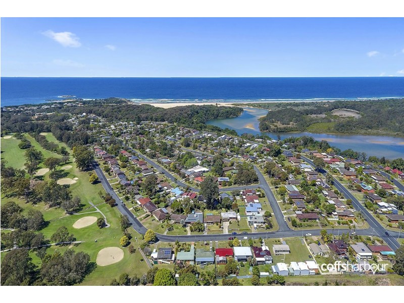 11 Tindara Drive, Sawtell NSW 2452