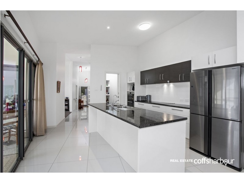 26 Mimiwali Drive, Bonville NSW 2441