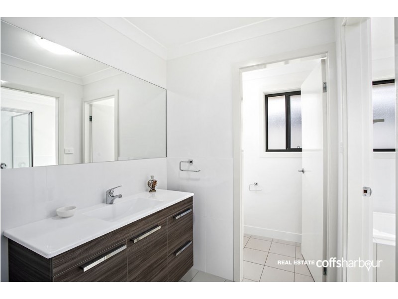 26 Mimiwali Drive, Bonville NSW 2441