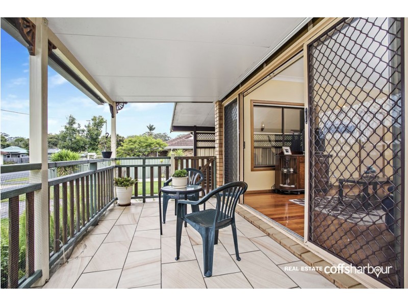 17 Sixteenth Avenue, Sawtell NSW 2452