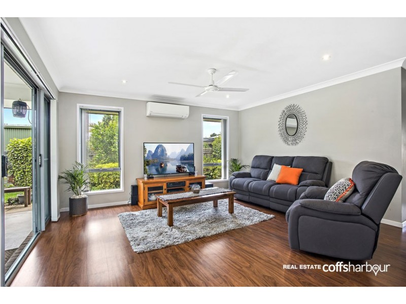 17A Sixteenth Avenue, Sawtell NSW 2452