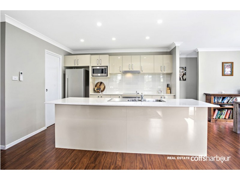 17A Sixteenth Avenue, Sawtell NSW 2452