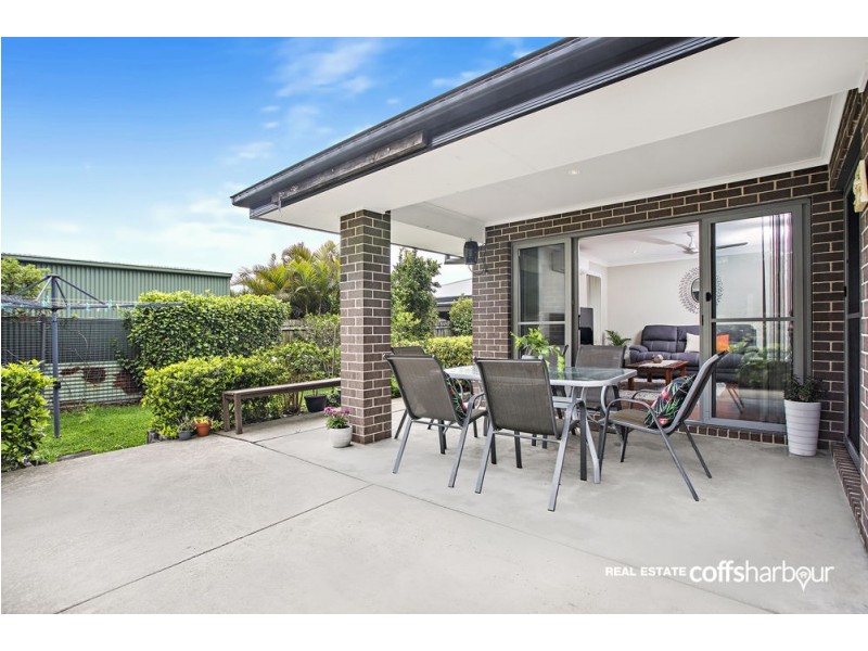 17A Sixteenth Avenue, Sawtell NSW 2452