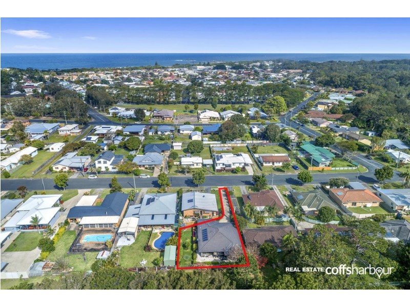 17A Sixteenth Avenue, Sawtell NSW 2452