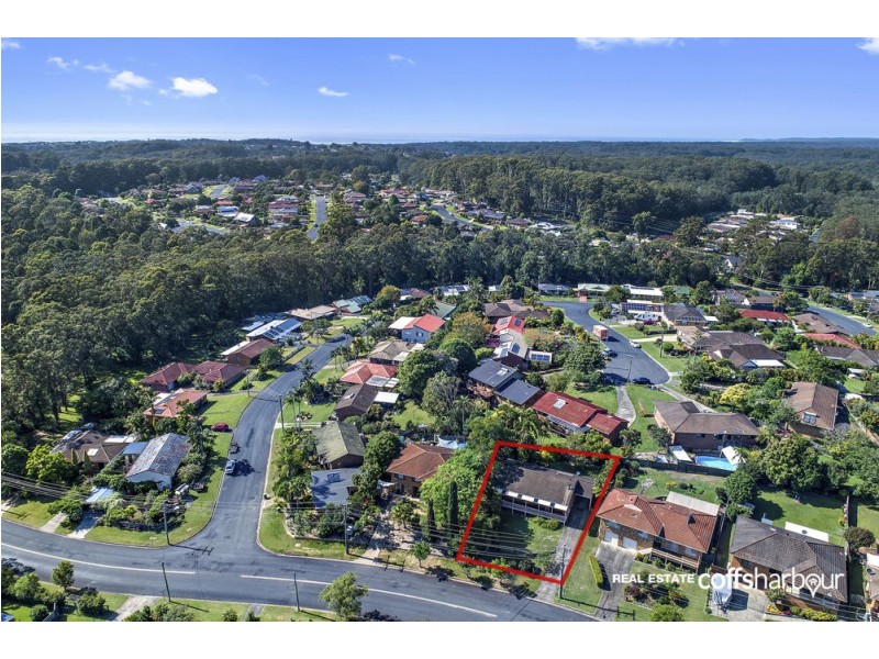 52 Linden Avenue, Boambee East NSW 2452