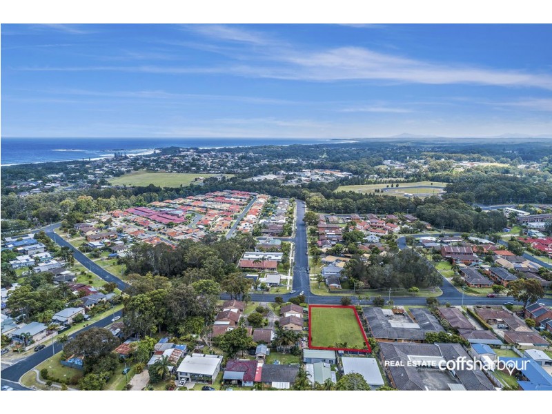 6 Lalaguli Drive, Toormina NSW 2452