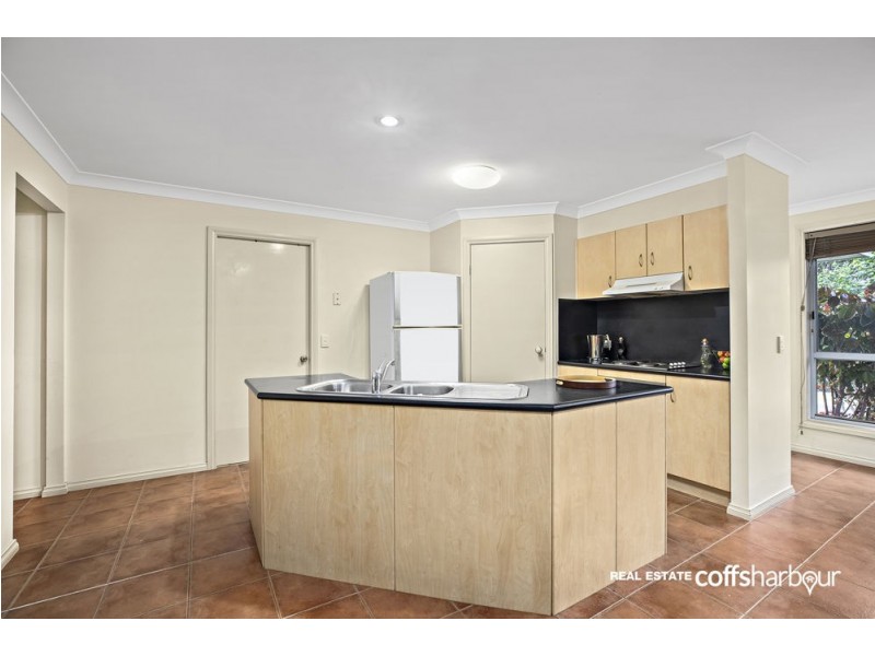 61 Soren Larsen Crescent, Boambee East NSW 2452