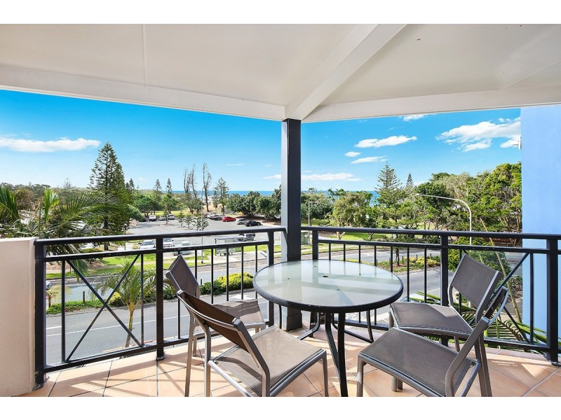 51/6 Beerburrum Street, Dicky Beach QLD 4551