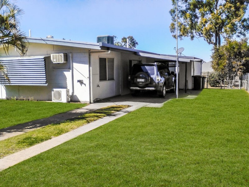 21 Archer Drive, Moranbah QLD 4744