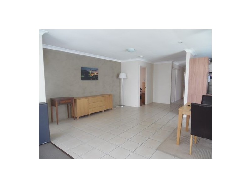 59 Tee Trees Bvd, Arundel QLD 4214