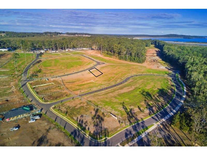 14 Manikato Way, Port Macquarie NSW 2444