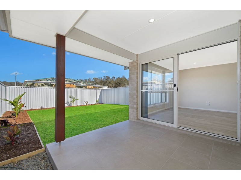 19A Whiting Way, Lake Cathie NSW 2445