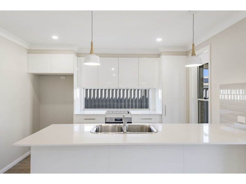 19A Whiting Way, Lake Cathie NSW 2445