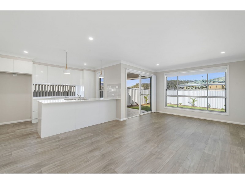 19A Whiting Way, Lake Cathie NSW 2445