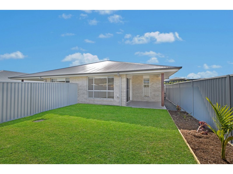 19A Whiting Way, Lake Cathie NSW 2445