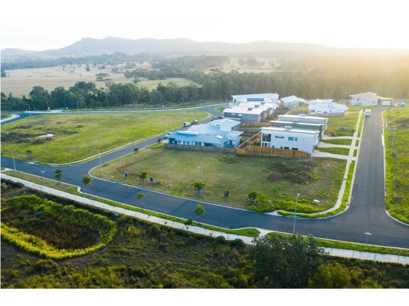 68 Surfers Drive, Lake Cathie NSW 2445