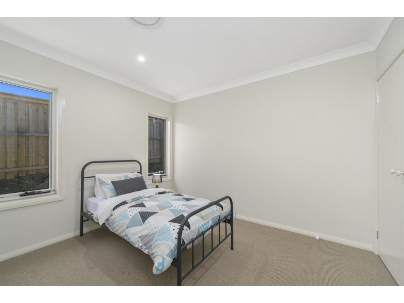 79 South Atlantic Drive, Lake Cathie NSW 2445