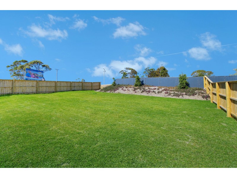 79 South Atlantic Drive, Lake Cathie NSW 2445