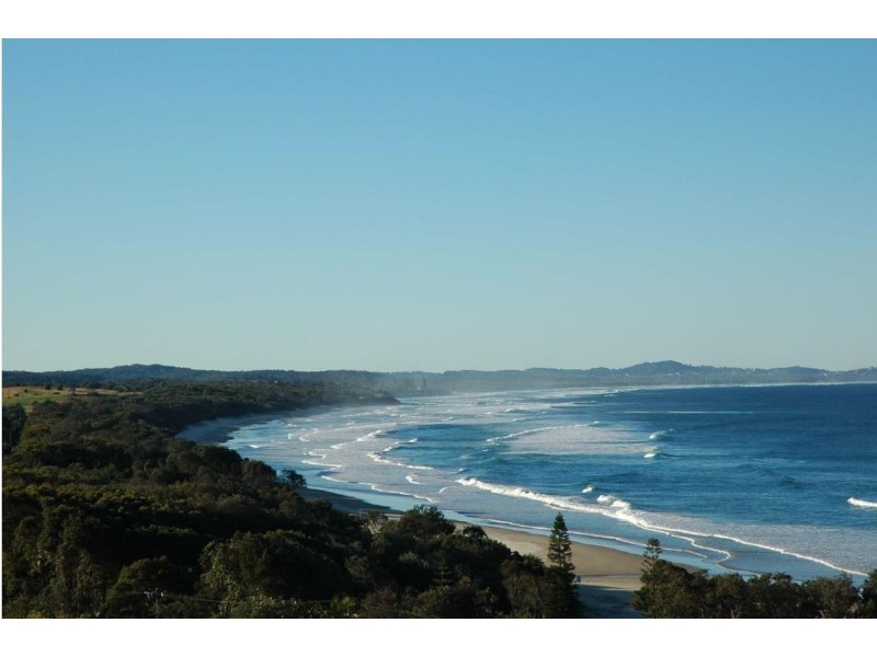 2/20 St Lucia Place, Bonny Hills NSW 2445