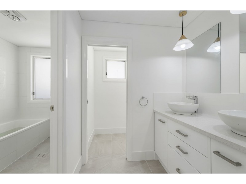 1A Oatlands Street, Port Macquarie NSW 2444