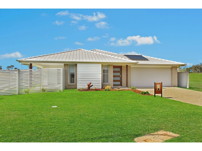 81 Solomon Drive, Lake Cathie NSW 2445