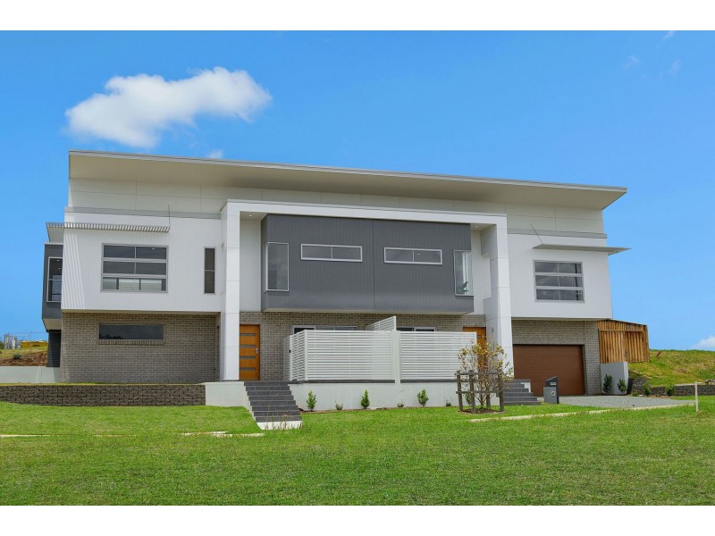 1 Sandy Shores, Lake Cathie NSW 2445