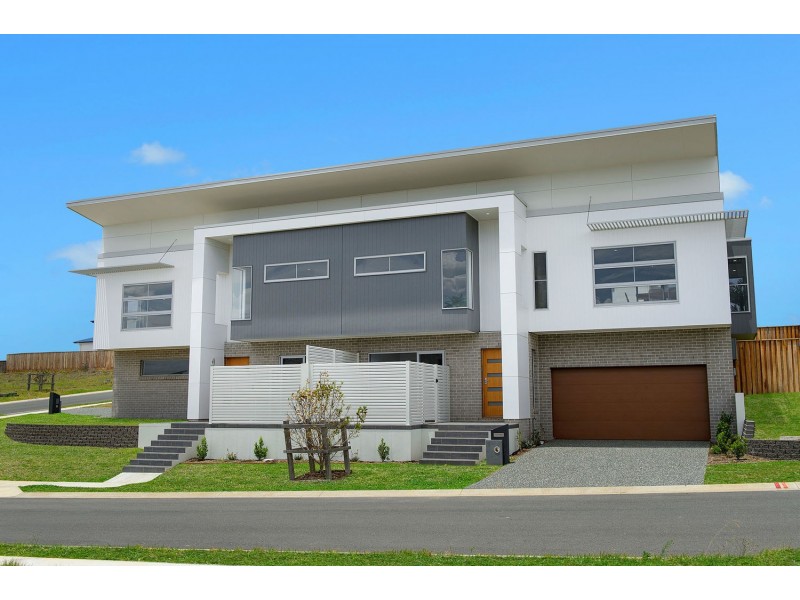 1 Sandy Shores, Lake Cathie NSW 2445