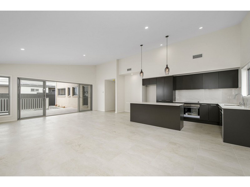 4/20 St Lucia Place, Bonny Hills NSW 2445