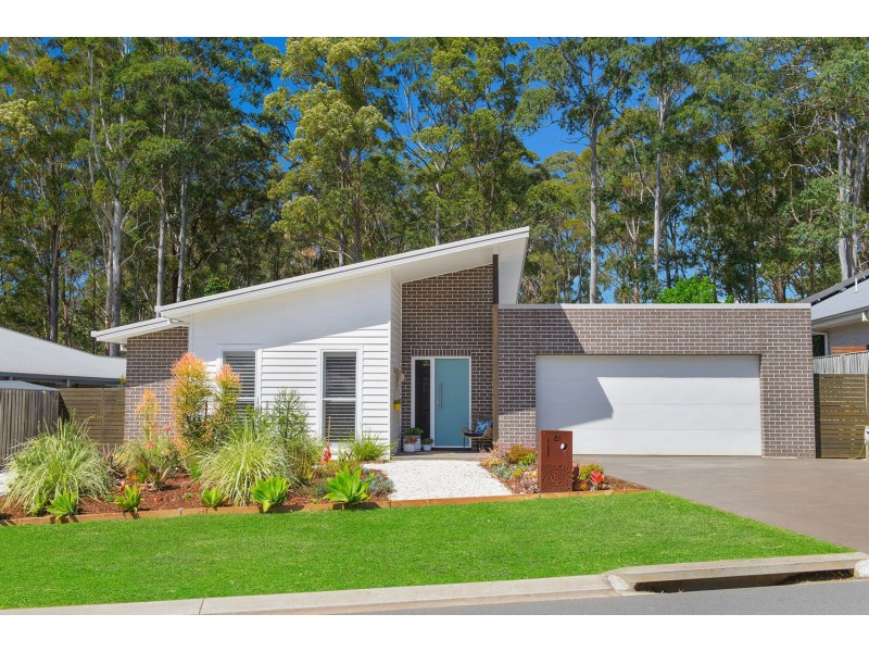81 Philip Charley, Port Macquarie NSW 2444