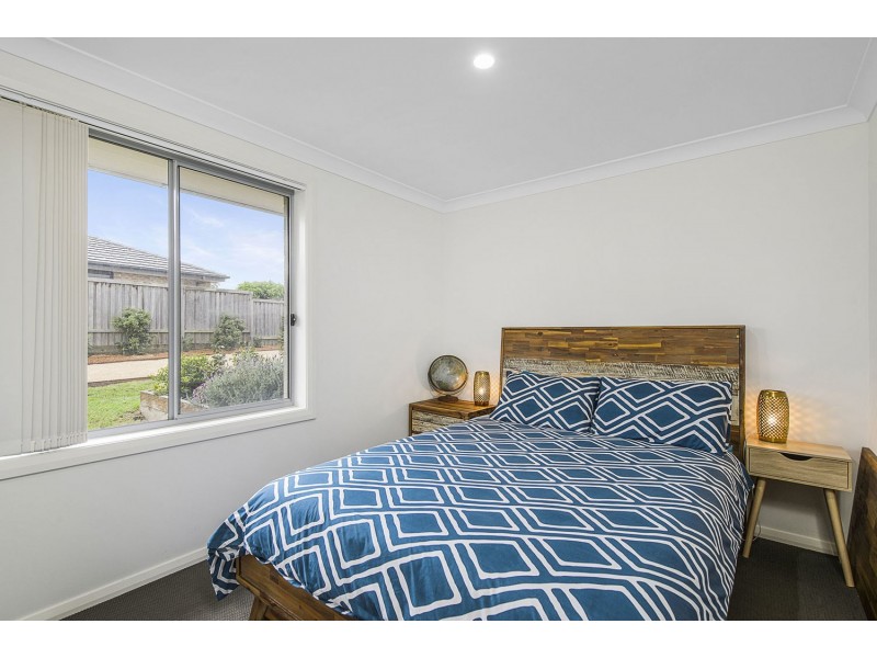 11 Cohen Way, Thrumster NSW 2444