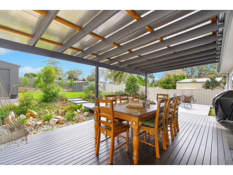 242 John Oxley Drive, Thrumster NSW 2444