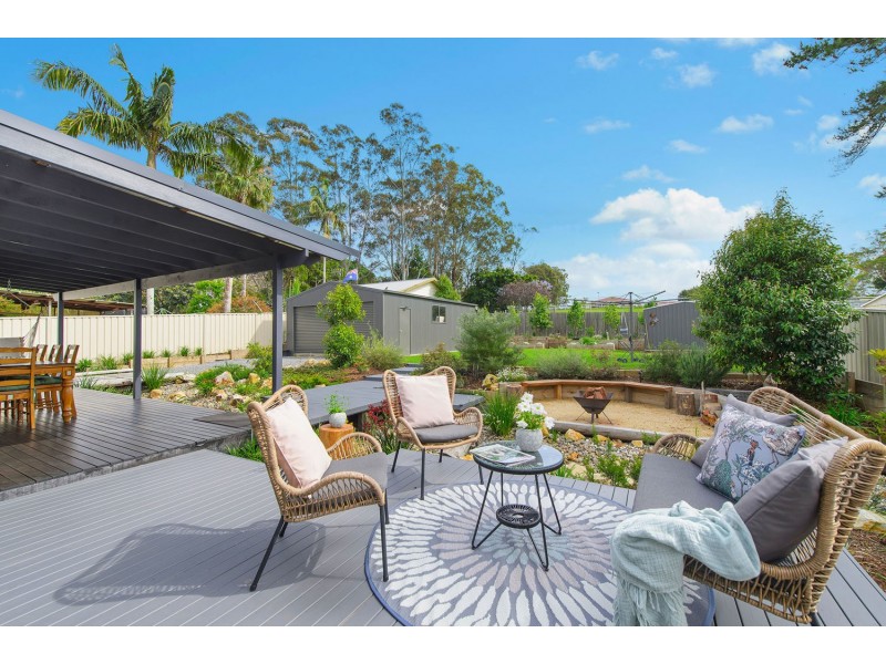 242 John Oxley Drive, Thrumster NSW 2444