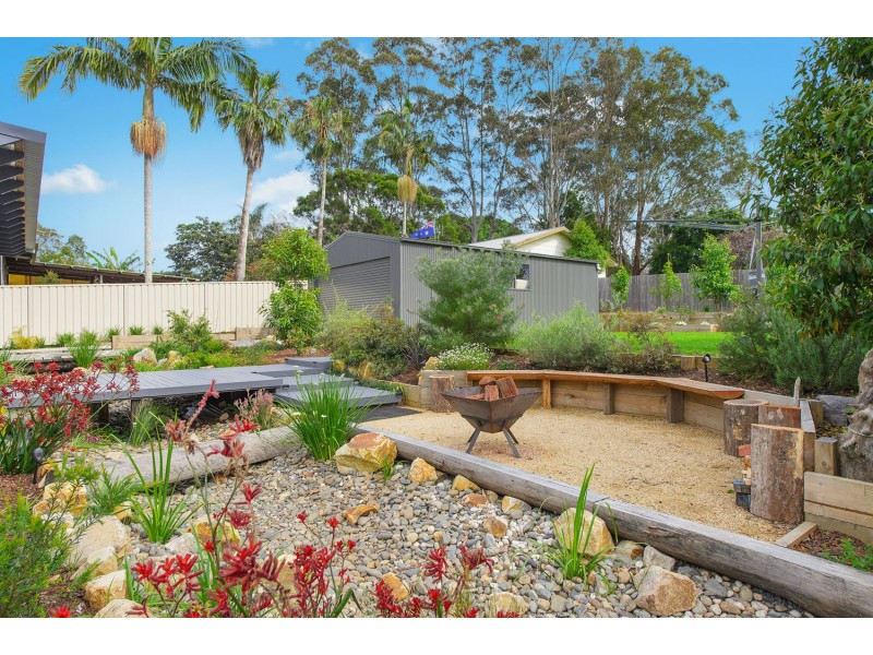 242 John Oxley Drive, Thrumster NSW 2444