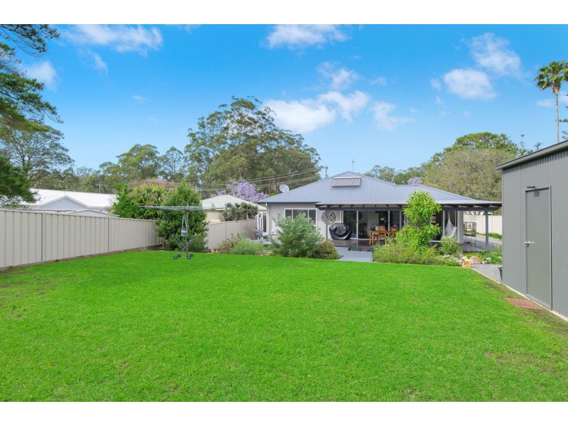 242 John Oxley Drive, Thrumster NSW 2444