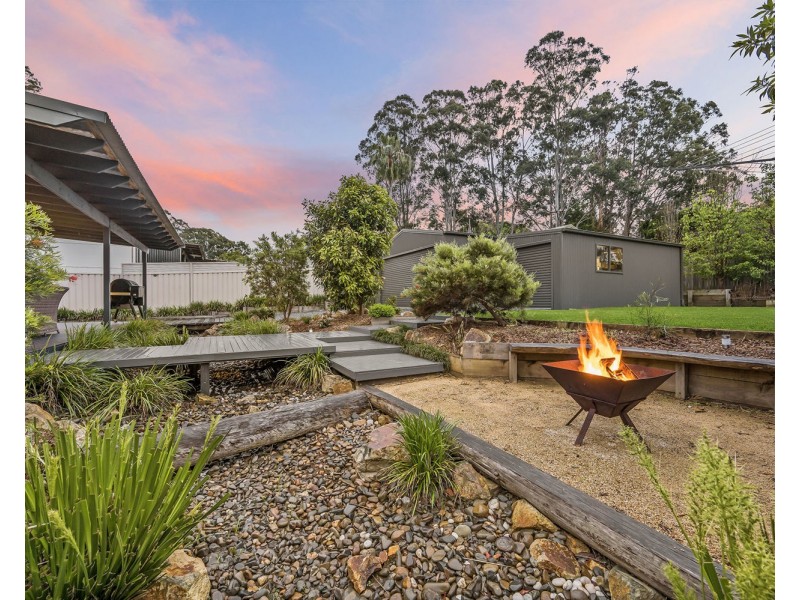 242 John Oxley Drive, Thrumster NSW 2444