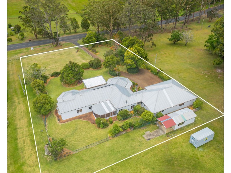 293 John Oxley Drive, Thrumster NSW 2444