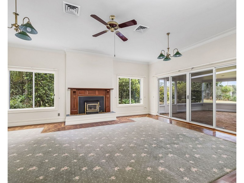 293 John Oxley Drive, Thrumster NSW 2444