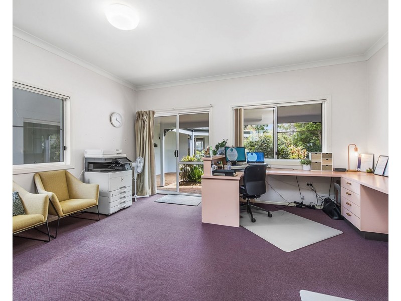 293 John Oxley Drive, Thrumster NSW 2444