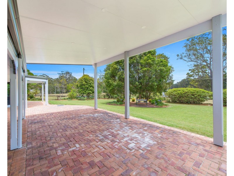 293 John Oxley Drive, Thrumster NSW 2444