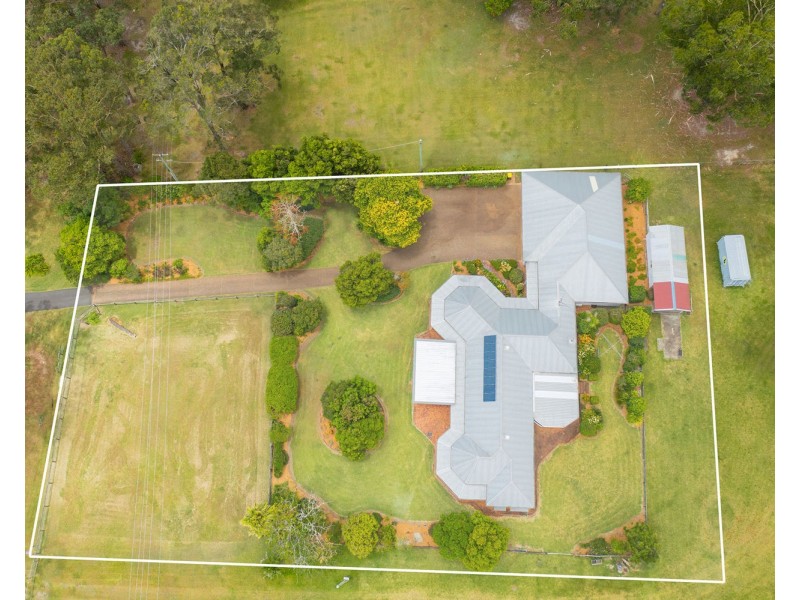 293 John Oxley Drive, Thrumster NSW 2444