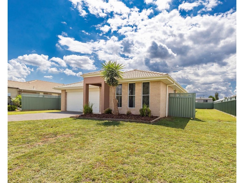 6 Argyle Avenue, Dubbo NSW 2830