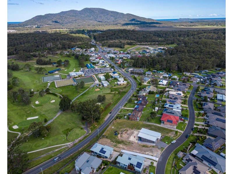 22a Silky Oak Rise, Kew NSW 2439