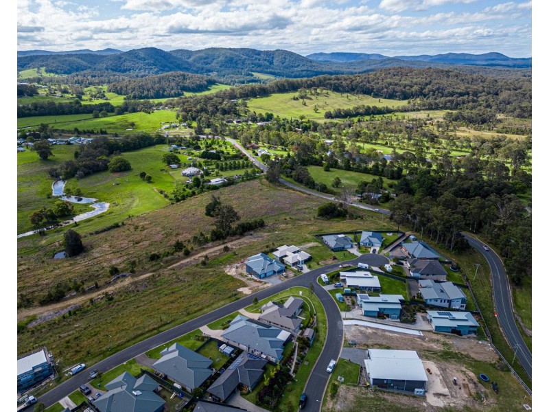 22a Silky Oak Rise, Kew NSW 2439