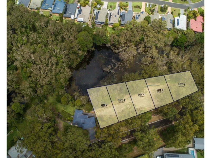 11 Gumtree Glen (Crystal Waters), Sapphire Beach NSW 2450