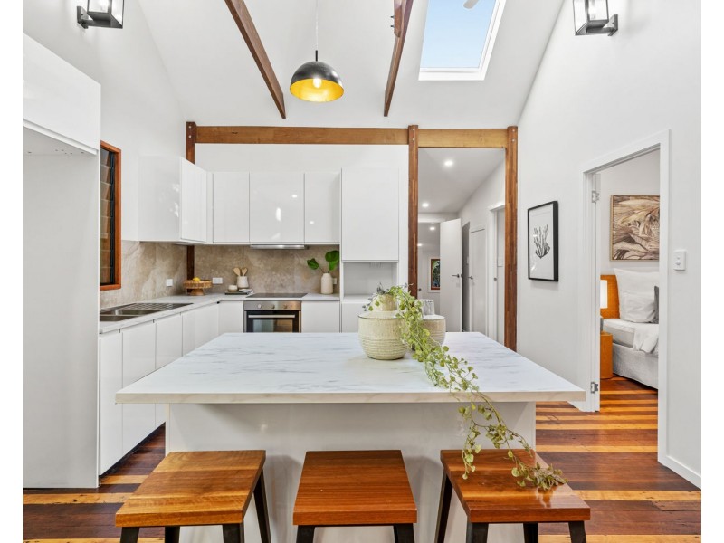 9 The Esplanade, New Brighton NSW 2483